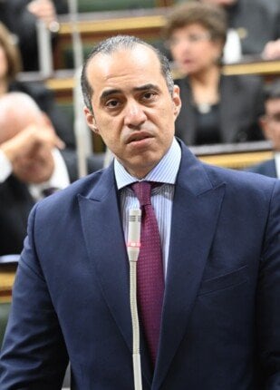 وزير الشئون النيابية: البرلمانات خلقت لأغراض محددة أهمها الرقابة على الإنفاق العام وزير الشئون النيابية: البرلمانات خلقت لأغراض محددة أهمها الرقابة على الإنفاق العام