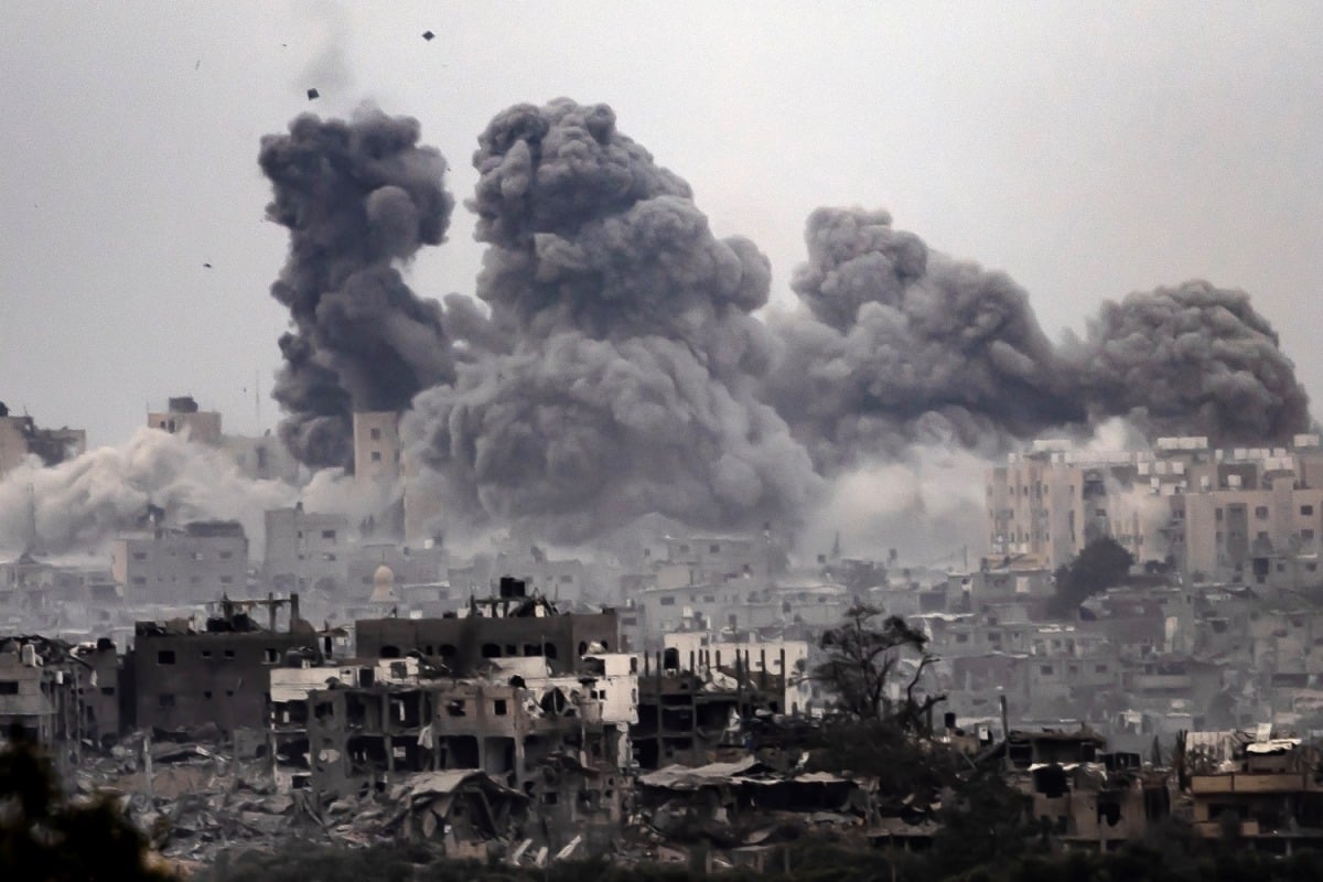 استشهاد 30 فلسطينيا بعمليات قصف الاحتلال الإسرائيلي على قطاع غزة منذ فجر اليوم استشهاد 30 فلسطينيا بعمليات قصف الاحتلال الإسرائيلي على قطاع غزة منذ فجر اليوم