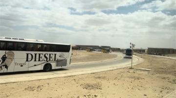 وزير السياحة والآثار يواصل متابعته لحركة الزيارة بمنطقة أهرامات الجيزة في ضوء التشغيل التجريبي