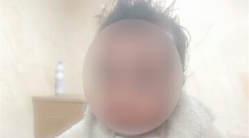 جهات التحقيق طلبت الـDNA.. حبس سيدة ونجلها سلمت حفيدها الرضيع للشرطة وتزعمت عثورها عليه في المقابر بقنا