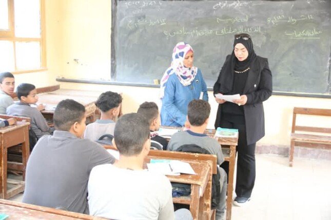 مدير إدارة تعليم قنا تفاجئ عدد من مدارس دندرة لمتابعة سير العملية التعليمية مدير إدارة تعليم قنا تفاجئ عدد من مدارس دندرة لمتابعة سير العملية التعليمية