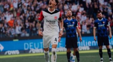 فرانكفورت ينعش حظوظه الأوروبية بثلاثية في هايدنهايم بالدوري الألماني