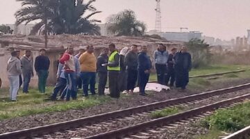 القطار حولها لأشلاء.. مصرع سيدة في حادث أعلى شريط السكة الحديد في البدرشين