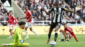 نيوكاسل يشعل الصراع على المراكز المؤهلة لدوري الأبطال.. وليفربول يعزز صدارته بالدوري الإنجليزي