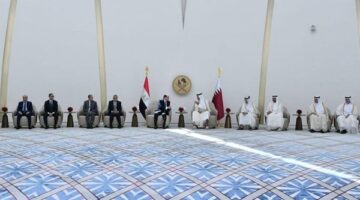 السيسي يدعو الشركات ورجال الأعمال القطريين إلى زيادة استثماراتهم في مصر