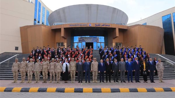 رئيس جامعة المنصورة يشهد فعاليات الندوة التثقيفية لشباب الجامعات المصرية بكفر الشيخ رئيس جامعة المنصورة يشهد فعاليات الندوة التثقيفية لشباب الجامعات المصرية بكفر الشيخ