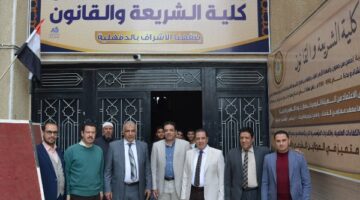 نائب رئيس جامعة الأزهر يلتقي لجنة ضمان جودة التعليم والاعتماد.. صور