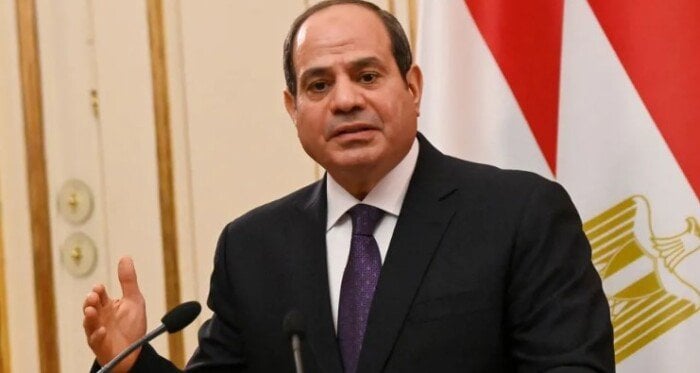 الرئيس السيسي:مصر لديها بيئة آمنة ومستقرة مواتية للاستثمار الرئيس السيسي:مصر لديها بيئة آمنة ومستقرة مواتية للاستثمار