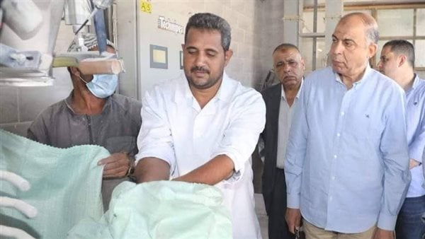 محافظ المنيا يعلن بدء موسم توريد القمح بصومعتي بني مزار والشيخ فضل محافظ المنيا يعلن بدء موسم توريد القمح بصومعتي بني مزار والشيخ فضل