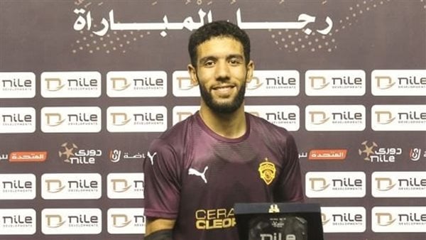 معتز البطاوي يكشف التطورات الأخيرة لـ إصابة قندوسي وموعد عودته معتز البطاوي يكشف التطورات الأخيرة لـ إصابة قندوسي وموعد عودته