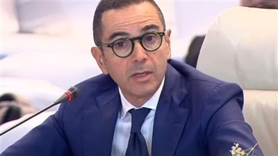 وزير الاستثمار: الاقتصاد العالمي يدخل فصلًا جديدًا من الحماية التجارية والصراعات الاقتصادية وزير الاستثمار: الاقتصاد العالمي يدخل فصلًا جديدًا من الحماية التجارية والصراعات الاقتصادية