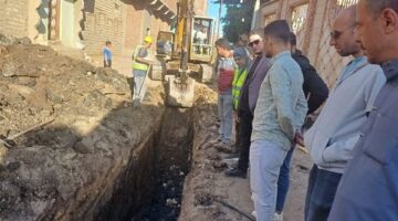 مياه بني سويف تبدأ تجديد خط طرد محطة بني حلة لتأمين ضخ المياه النقية