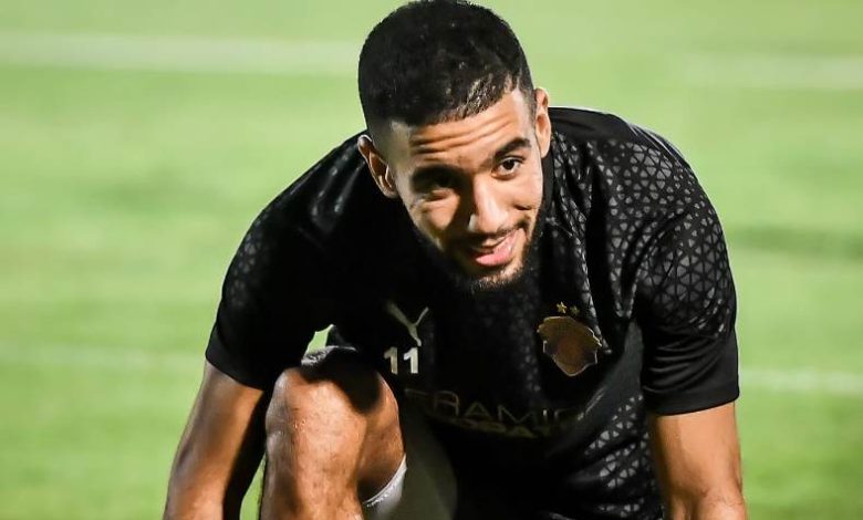 “راضي على الابتلاء”.. أول تعليق من أحمد القندوسي بعد إصابته بكسر في الساق “راضي على الابتلاء”.. أول تعليق من أحمد القندوسي بعد إصابته بكسر في الساق