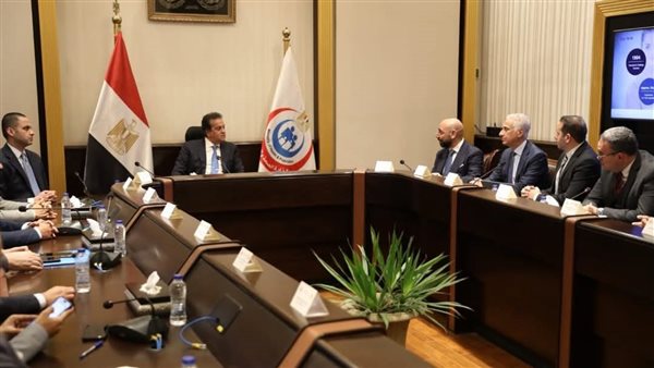 وزير الصحة يستقبل رئيس شركة «getinge» السويدية لمنطقة الشرق الأوسط وإفريقيا وزير الصحة يستقبل رئيس شركة «getinge» السويدية لمنطقة الشرق الأوسط وإفريقيا