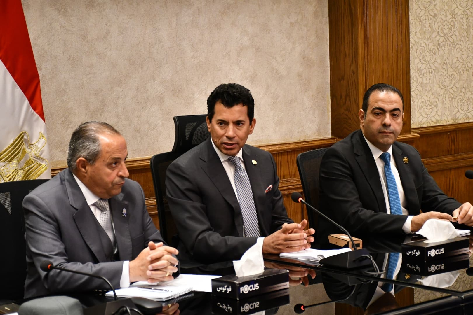 أشرف صبحي يتابع مع محافظ بورسعيد معدلات إنشاء استاد نادي المصري الجديد