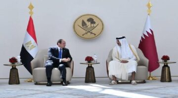 مراسم استقبال رسمية للرئيس السيسي بالديوان الأميري القطري