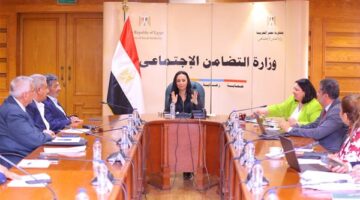 وزيرة التضامن تترأس اجتماع مجلس إدارة صندوق دعم الصناعات الريفية والبيئية