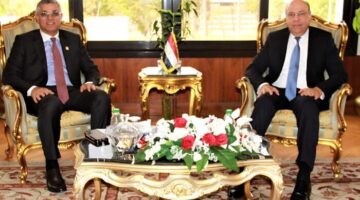 وزير الطيران يبحث تبادل الخبرات وتعزيز التعاون مع رئيس المنظمة العالمية للأرصاد الجوية