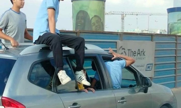 ضبط قائدي سيارتين لأداء حركات استعراضية في فرح بالمنوفية