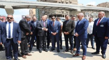 ضمن مبادرة «تراك في الشارع».. وزير الشباب ومحافظ القاهرة يتفقدان أعمال إنشاء ممشى رياضي بشرق مدينة نصر