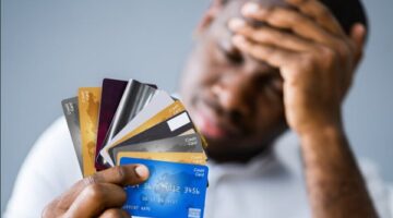 عليك فلوس كتير؟.. إزاي تتخلص من مديونية فيزا المشتريات