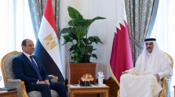 سمو الأمير يؤكد خلال مباحثاته مع الرئيس المصري مواصلة الجهود المشتركة لدعم غزة