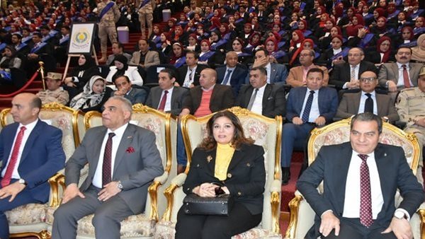 رئيس جامعة السادات تشهد ندوة تثقيفية رائدة تجمع 12 جامعة رئيس جامعة السادات تشهد ندوة تثقيفية رائدة تجمع 12 جامعة