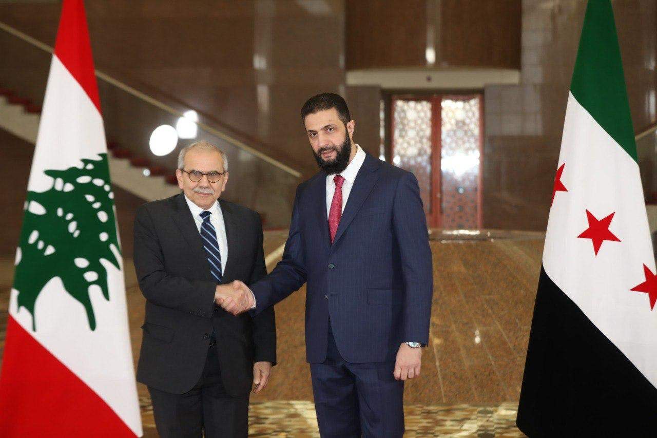 بالصور..اللقاء الأول بين سلام والشرع بالصور..اللقاء الأول بين سلام والشرع
