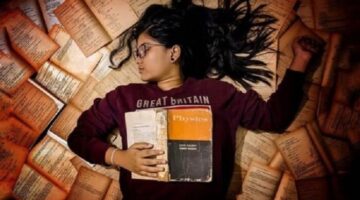 تفسير حلم الامتحان في المنام.. ما علاقته بالنجاح والتحديات؟