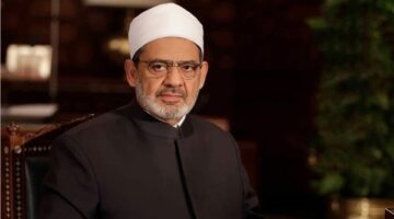 شيخ الأزهر يعزي رئيس مكتبة قطر الوطنية في وفاة شقيقه