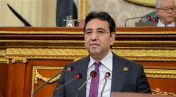 النائب أيمن محسب: وفاء الدولة بالتزاماتها مؤشر إيجابى للغاية ويجب إعادة النظر فى مسار الهيئات الاقتصادية