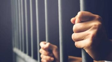 سائق يحول سيارته لمخزن مخدرات بشرم الشيخ… والمحكمة تعاقبه بالحبس