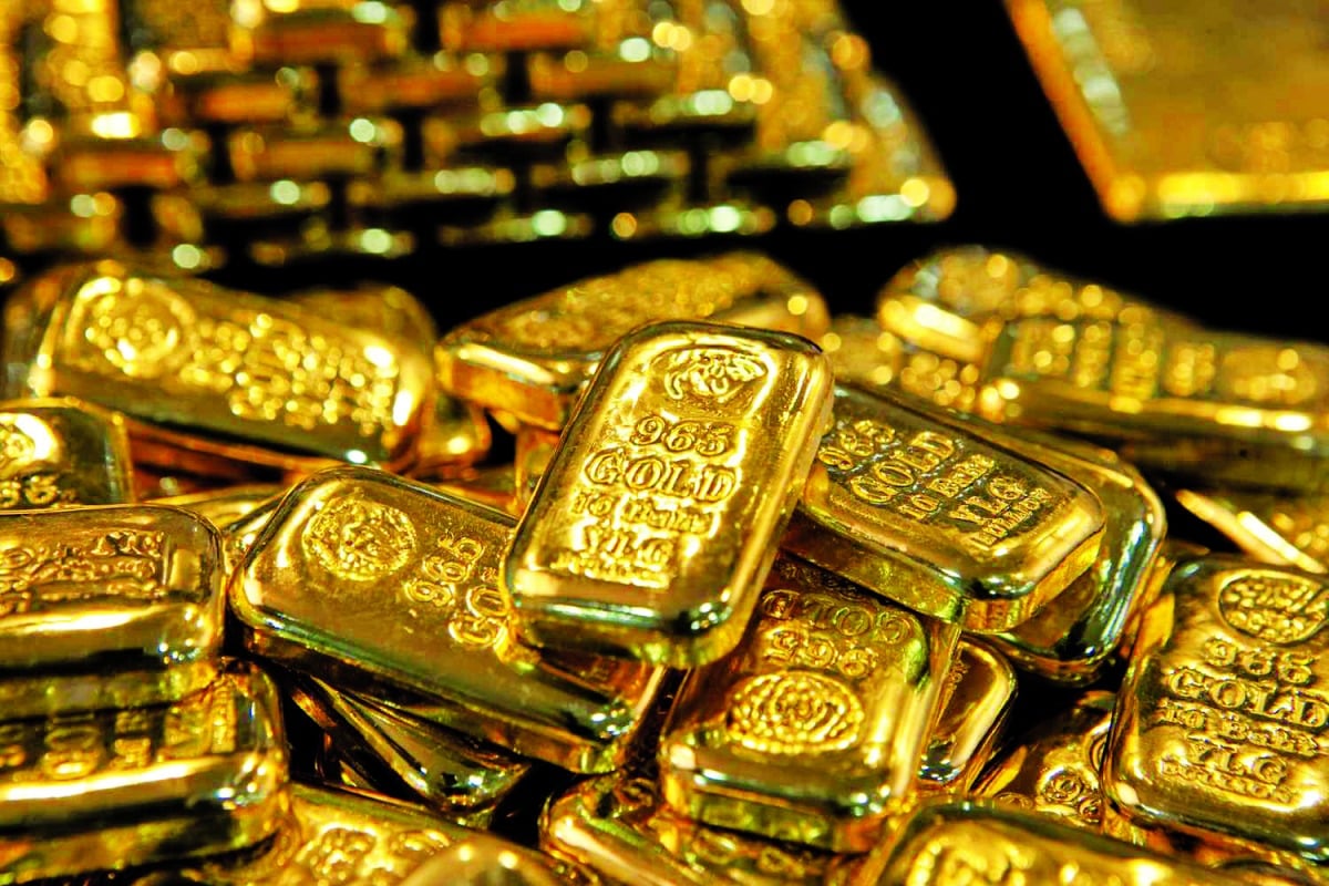 الذهب يهبط بأكثر من 1% بعد انحسار التوترات التجارية الذهب يهبط بأكثر من 1% بعد انحسار التوترات التجارية
