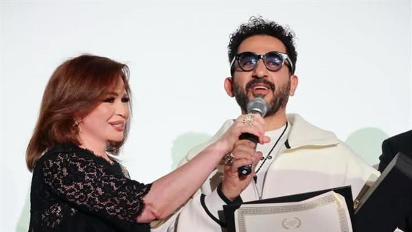 بالصور.. إلهام شاهين تكشف جوائز حفل ختام مهرجان هوليوود للسينما العربية بالصور.. إلهام شاهين تكشف جوائز حفل ختام مهرجان هوليوود للسينما العربية