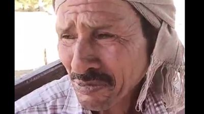 ضحية نجله بالغربية: ضيعت نص عمري بالغربة وفي الآخر سحلني بالشارع| فيديو ضحية نجله بالغربية: ضيعت نص عمري بالغربة وفي الآخر سحلني بالشارع| فيديو