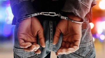 أمن الفيوم يتمكن من ضبط مسجل خطر وبحوزته كمية من مخدر الهيروين في سنورس
