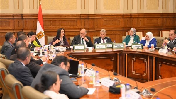 وزيرة التضامن: رفع موازنة برنامج تكافل وكرامة إلى 54 مليار جنيه وزيرة التضامن: رفع موازنة برنامج تكافل وكرامة إلى 54 مليار جنيه