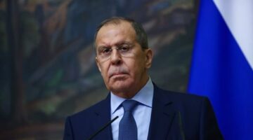 وزير خارجية روسيا: أمريكا وراء إطلاق صواريخ أوكرانيا البعيدة المدى