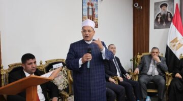 نسيج واحد.. وكيل أوقاف كفر الشيخ يهنئ الأقباط بعيد القيامة| صور