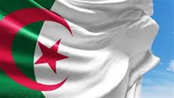 الجزائر تعلن 12 موظفًا بسفارة فرنسا أشخاصًا غير مرغوب فيهم الجزائر تعلن 12 موظفًا بسفارة فرنسا أشخاصًا غير مرغوب فيهم