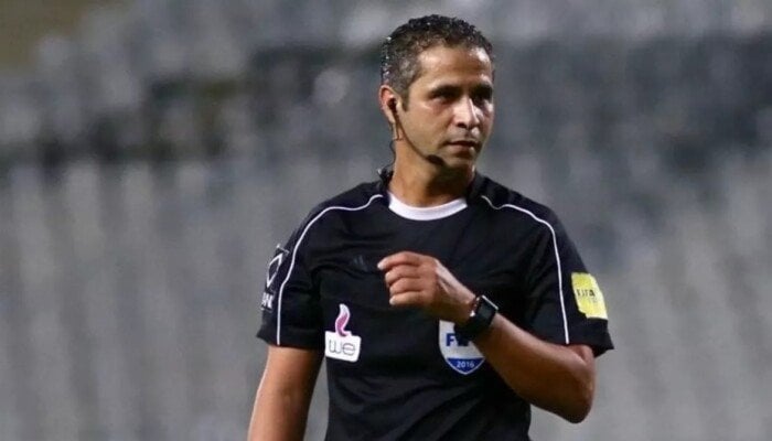 12 حكمًا عربيًا يظهرون في كأس العالم للأندية