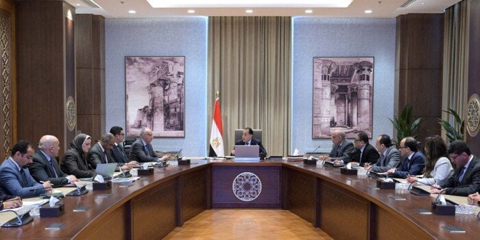 مجلس الوزراء: الاجتماع مع اللجنة السياسية ناقش التغيرات الجارية في المنطقة «فيديو» مجلس الوزراء: الاجتماع مع اللجنة السياسية ناقش التغيرات الجارية في المنطقة «فيديو»