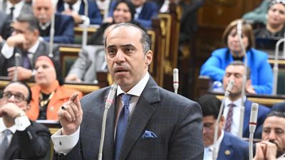 وزير الشئون النيابية: الحكومة ملتزمة بتعهداتها تجاه المزارعين وزير الشئون النيابية: الحكومة ملتزمة بتعهداتها تجاه المزارعين