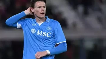 سكوت ماكتومناي يعادل أفضل مواسمه التهديفية مع نابولى