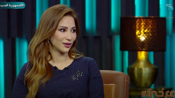 الفنانة غادة طلعت: الصحافة والفن مهنتان تعتمدان على الموهبة في المقام الأول الفنانة غادة طلعت: الصحافة والفن مهنتان تعتمدان على الموهبة في المقام الأول