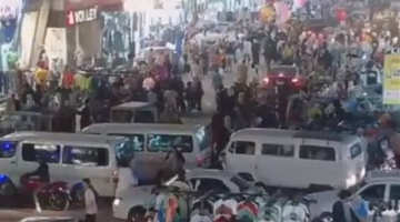 شاب يتهم إسلام سنوفة بالتعدي عليه وسرقته بالهرم: قطعلي وتر بإيدي وسرق موبايلاتي