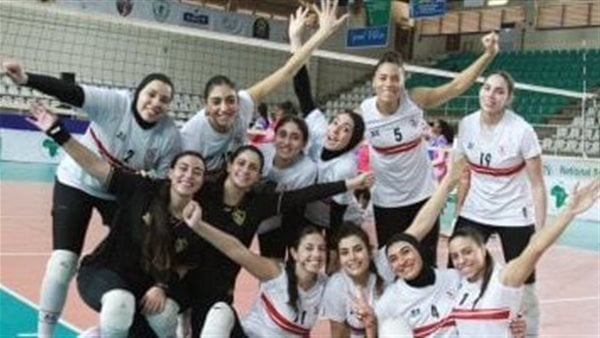 بعثة سيدات كرة طائرة الزمالك تصل القاهرة بعد التتويج بكأس إفريقيا بعثة سيدات كرة طائرة الزمالك تصل القاهرة بعد التتويج بكأس إفريقيا