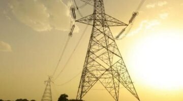 هنكسب بالدولار.. ليه مصر عملت خطوط ربط كهربائي مع دول أفريقيا؟
