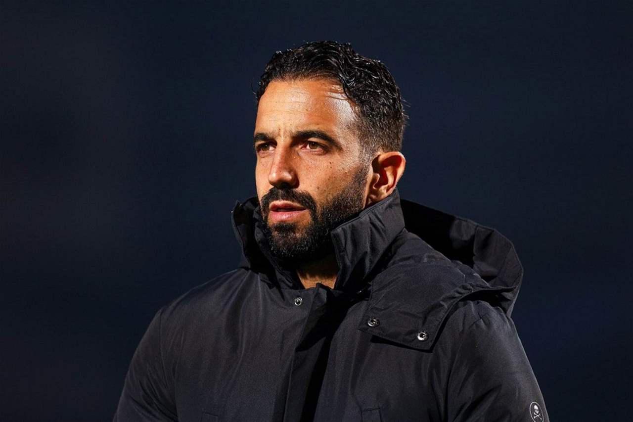 الأرقام تؤكد .. مانشستر يونايتد يمر بأسوأ موسم له في التاريخ الأرقام تؤكد .. مانشستر يونايتد يمر بأسوأ موسم له في التاريخ