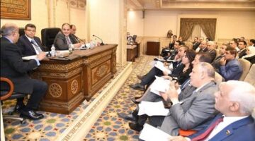اليوم.. "اقتصادية النواب" تُراجع معدلات أداء الحكومة خلال الربع الأول من عام 2024-2025